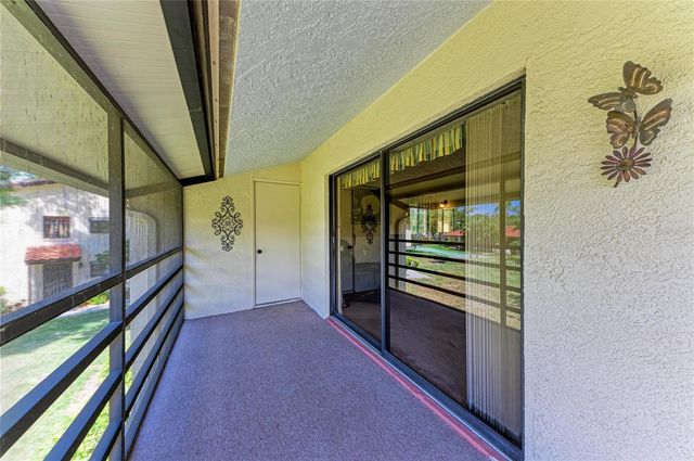 5685 GARDENS DRIVE 5685, Sarasota, FL 34243