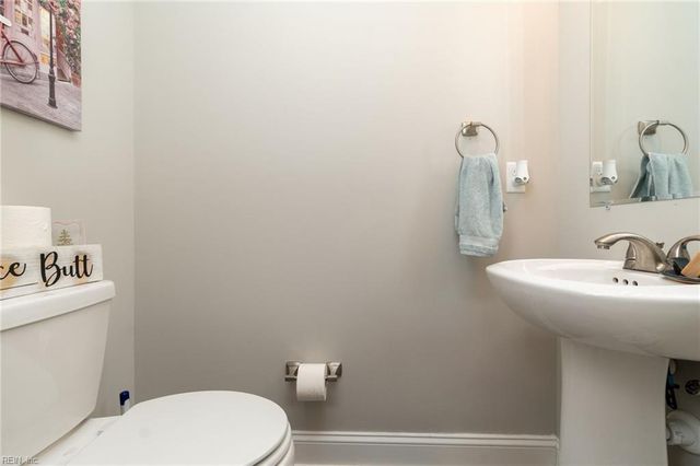 125 Moyock Landing Dr Unit B, Moyock, NC 27958