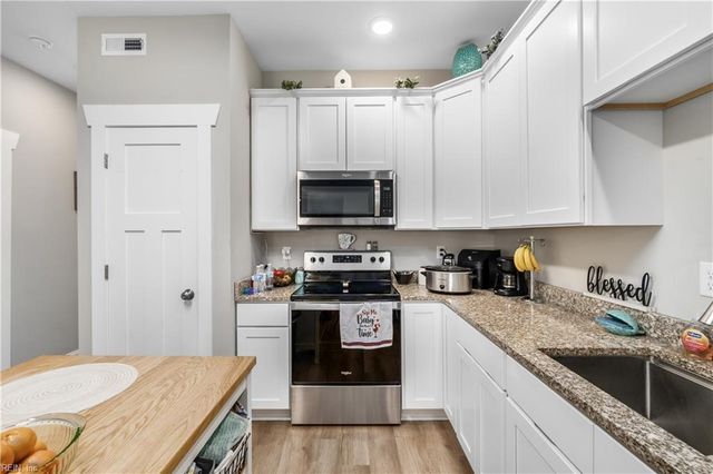 125 Moyock Landing Dr Unit B, Moyock, NC 27958