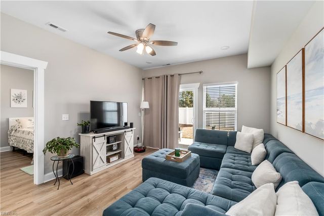 125 Moyock Landing Dr Unit B, Moyock, NC 27958