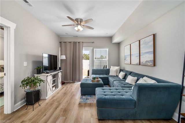 125 Moyock Landing Dr Unit B, Moyock, NC 27958