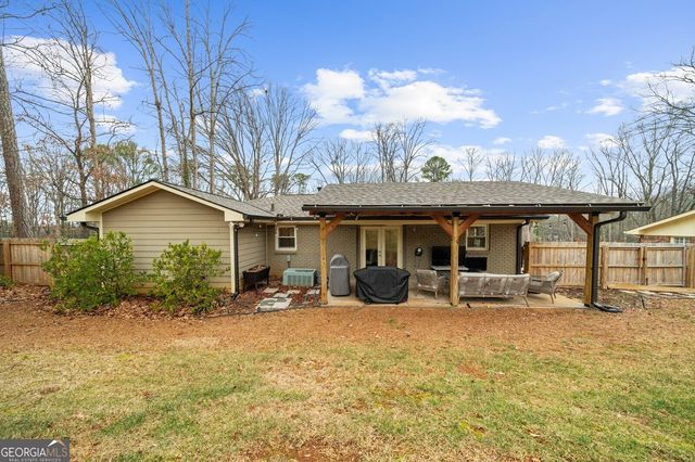 950 Eleanor Way SE, Smyrna, GA 30080