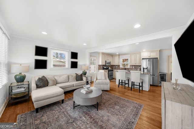 950 Eleanor Way SE, Smyrna, GA 30080