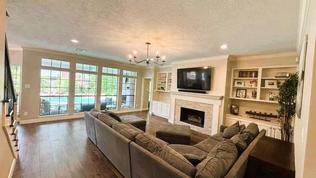 23 Rustic View Court, The Woodlands, TX 77381