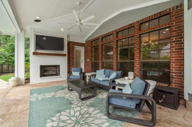 23 Rustic View Court, The Woodlands, TX 77381