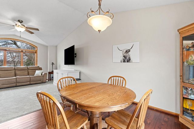 2218 Chase Drive, Faribault, MN 55021