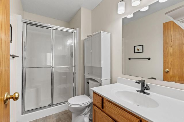 2218 Chase Drive, Faribault, MN 55021