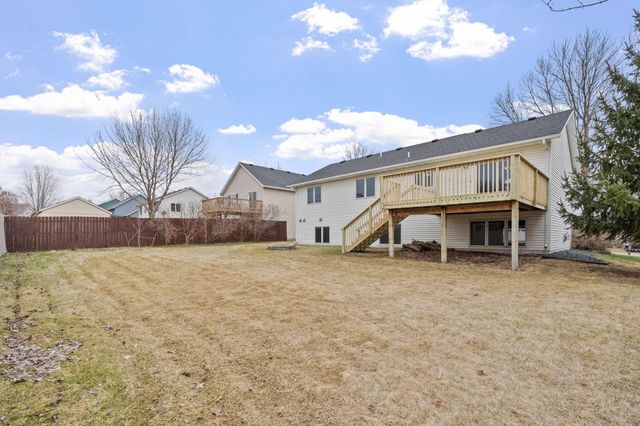 2218 Chase Drive, Faribault, MN 55021