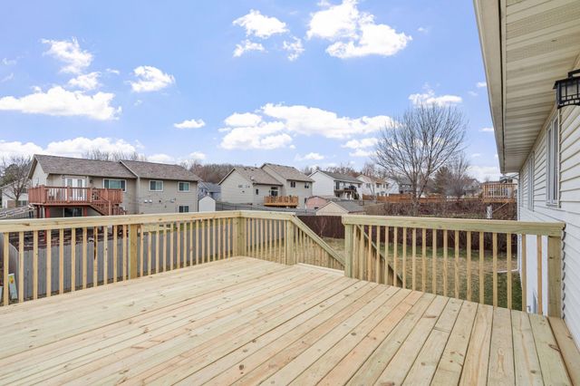 2218 Chase Drive, Faribault, MN 55021