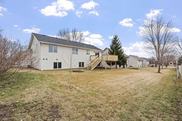 2218 Chase Drive, Faribault, MN 55021