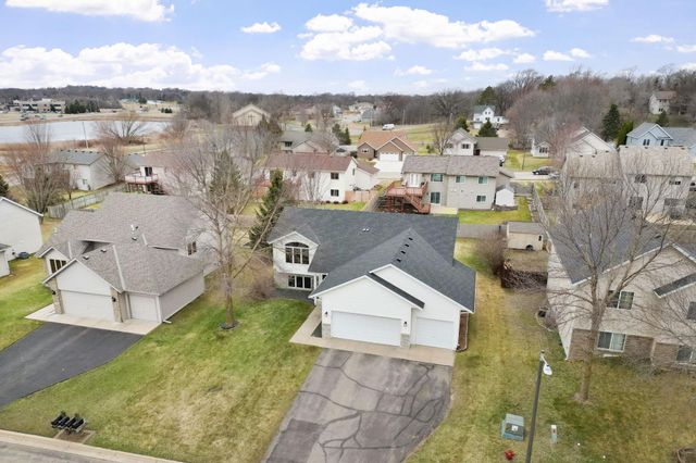 2218 Chase Drive, Faribault, MN 55021