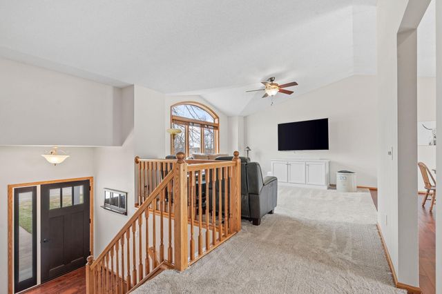 2218 Chase Drive, Faribault, MN 55021