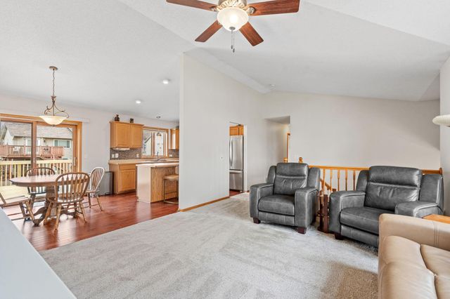 2218 Chase Drive, Faribault, MN 55021