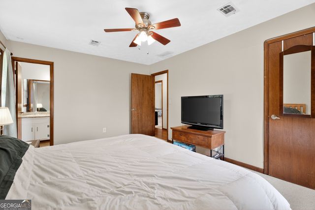 1177 Charlie Lane SW, Lilburn, GA 30047