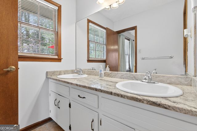 1177 Charlie Lane SW, Lilburn, GA 30047