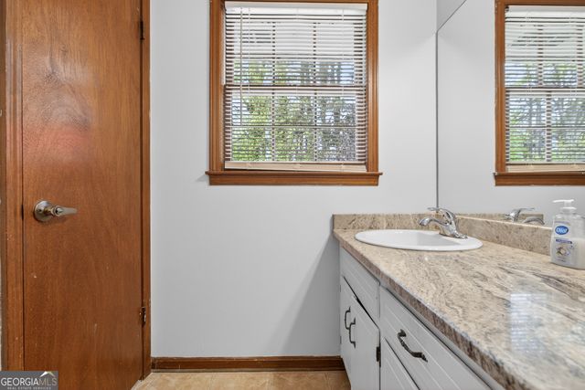 1177 Charlie Lane SW, Lilburn, GA 30047