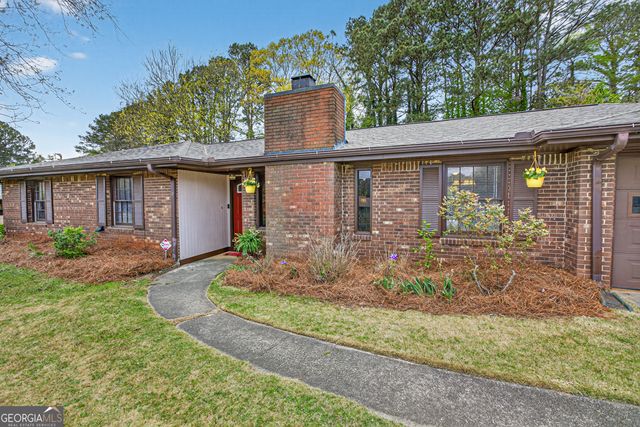 1177 Charlie Lane SW, Lilburn, GA 30047