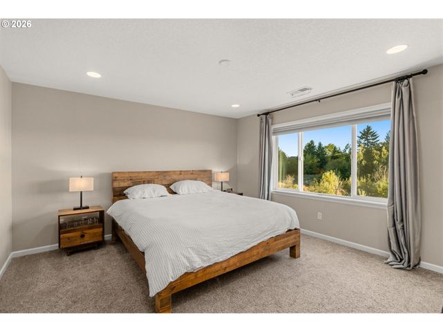 15926 Nw ROSSETTA St, Portland, OR 97229