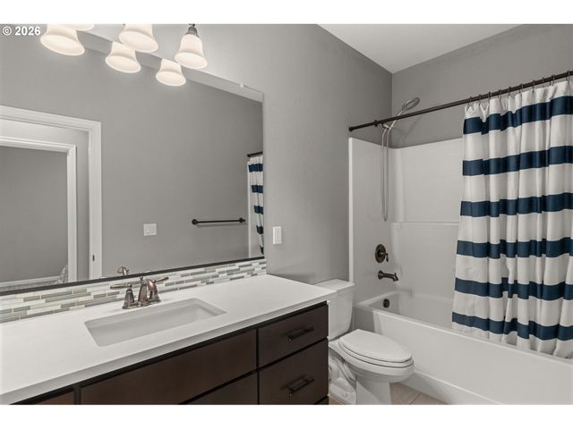 15926 Nw ROSSETTA St, Portland, OR 97229