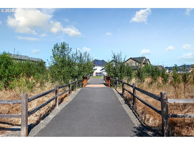 15926 Nw ROSSETTA St, Portland, OR 97229