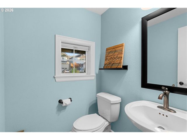 15926 Nw ROSSETTA St, Portland, OR 97229