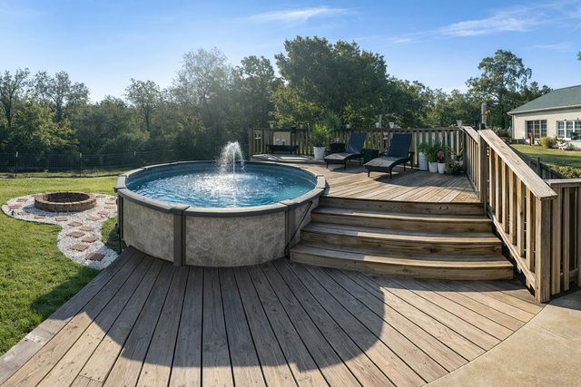 19301 Eyerley RD, Manor, TX 78653