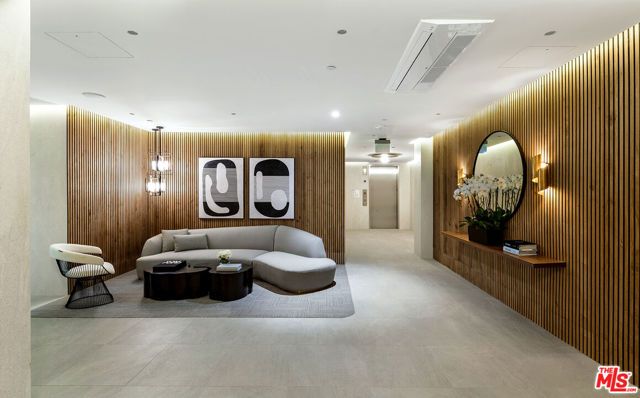 1644 Malcolm Avenue 330, Los Angeles, CA 90024