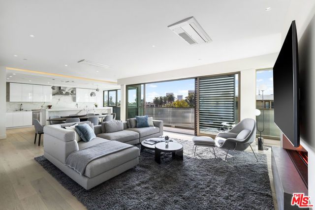 1644 Malcolm Avenue 330, Los Angeles, CA 90024