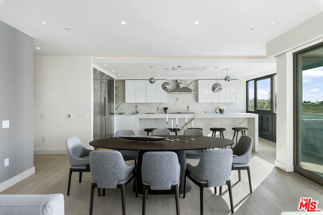 1644 Malcolm Avenue 330, Los Angeles, CA 90024