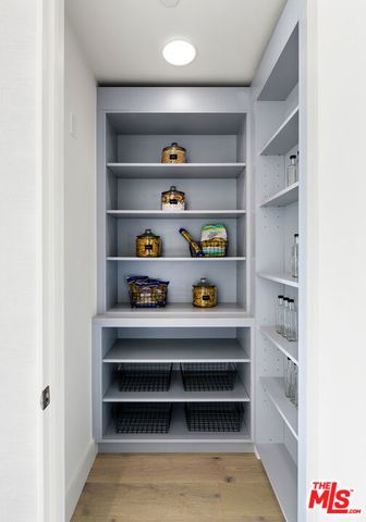 1644 Malcolm Avenue 330, Los Angeles, CA 90024