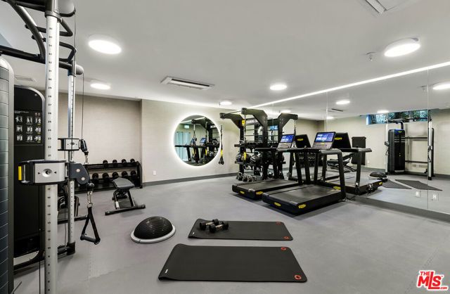 1644 Malcolm Avenue 330, Los Angeles, CA 90024