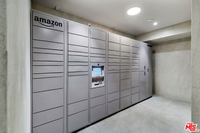 1644 Malcolm Avenue 330, Los Angeles, CA 90024