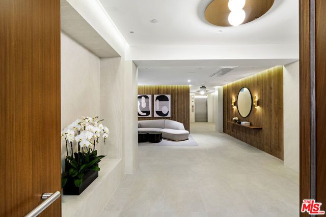 1644 Malcolm Avenue 330, Los Angeles, CA 90024