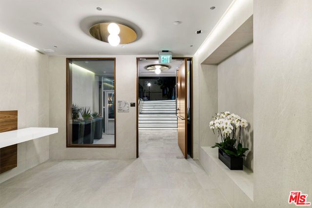 1644 Malcolm Avenue 330, Los Angeles, CA 90024