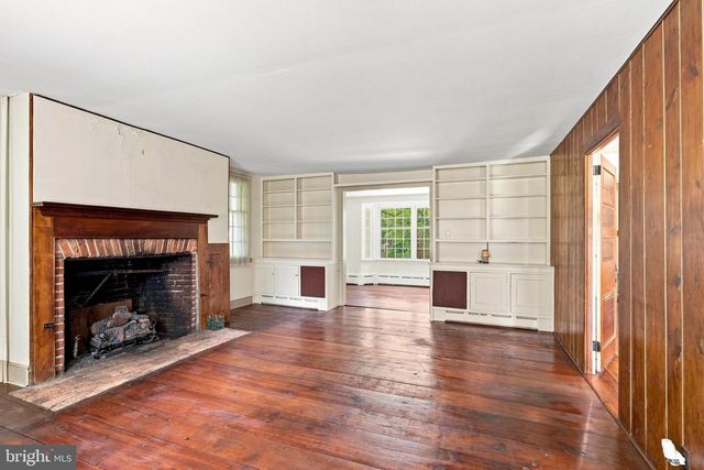 351 KINGS HWY, Clarksboro, NJ 08020