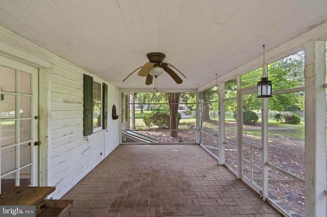 351 KINGS HWY, Clarksboro, NJ 08020