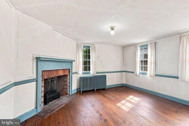 351 KINGS HWY, Clarksboro, NJ 08020