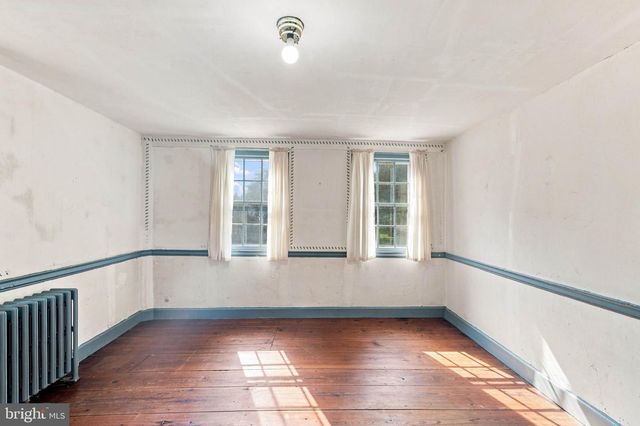 351 KINGS HWY, Clarksboro, NJ 08020