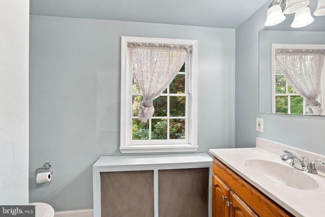 351 KINGS HWY, Clarksboro, NJ 08020