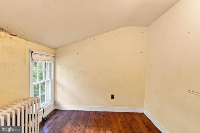 351 KINGS HWY, Clarksboro, NJ 08020