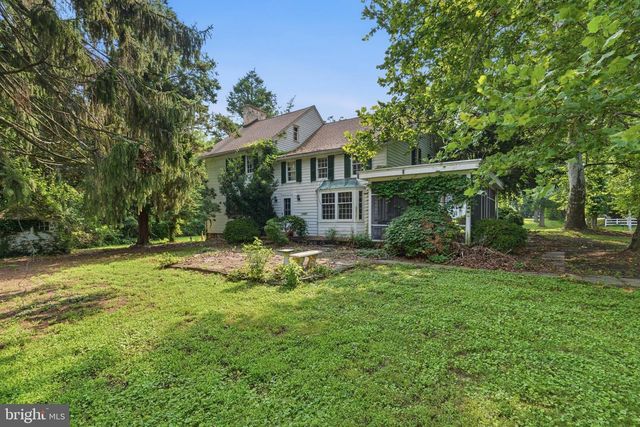 351 KINGS HWY, Clarksboro, NJ 08020