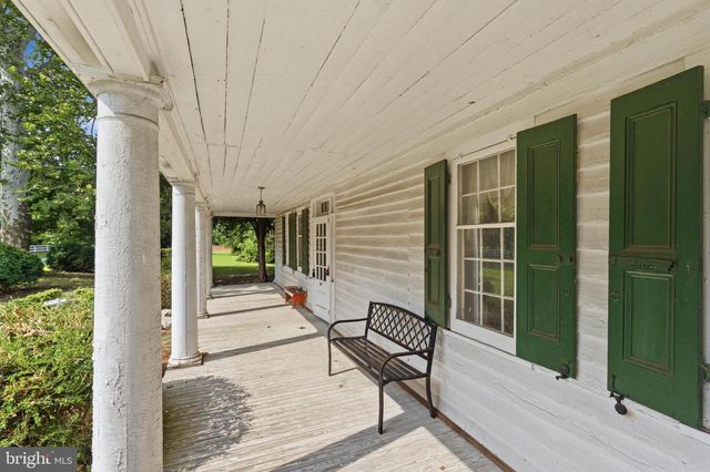 351 KINGS HWY, Clarksboro, NJ 08020