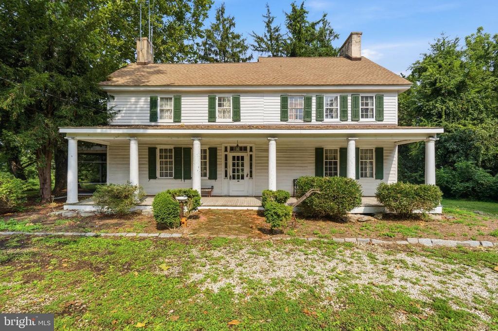 351 KINGS HWY, Clarksboro, NJ 08020