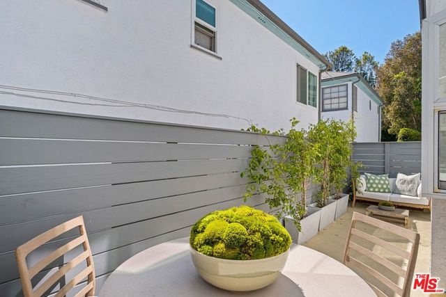 2912 Montana Avenue 3, Santa Monica, CA 90403