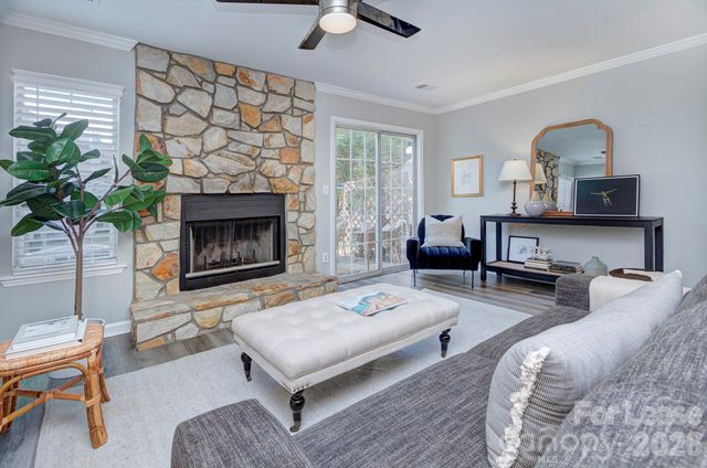 8268 Golf Ridge Drive, Charlotte, NC 28277
