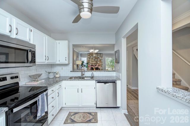 8268 Golf Ridge Drive, Charlotte, NC 28277