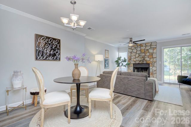 8268 Golf Ridge Drive, Charlotte, NC 28277
