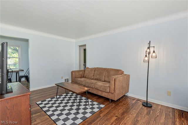 1649 Gilbert Drive, Mayfield Heights, OH 44124