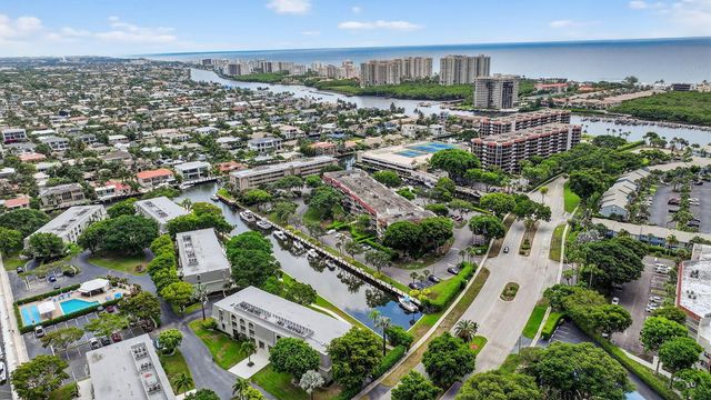 769 Jeffery Street 2-203, Boca Raton, FL 33487