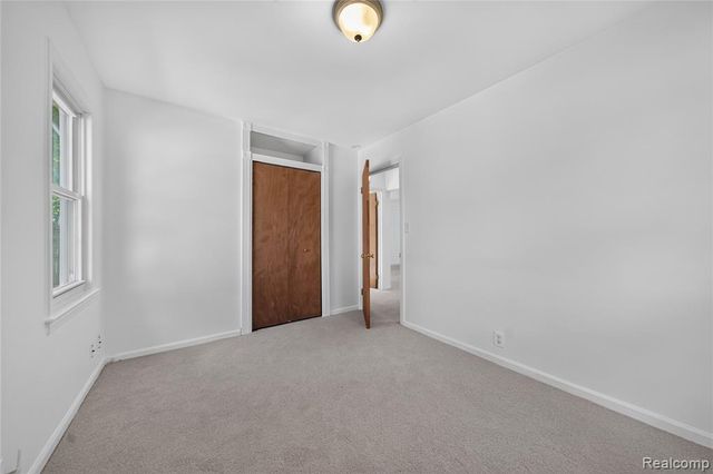 4128 Elmhurst Avenue, Royal Oak, MI 48073